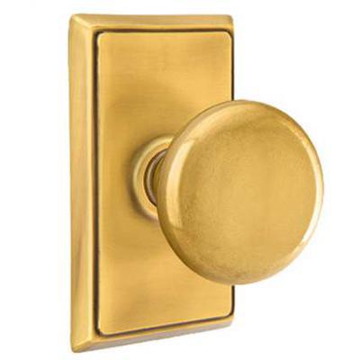 Emtek - Brass Classic Passage Knob Set with Providence Knob & Rectangular Rosette - 8121P
