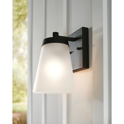 Generation Lighting - Renville Large 1-Light Outdoor Wall Lantern - 8638601-12